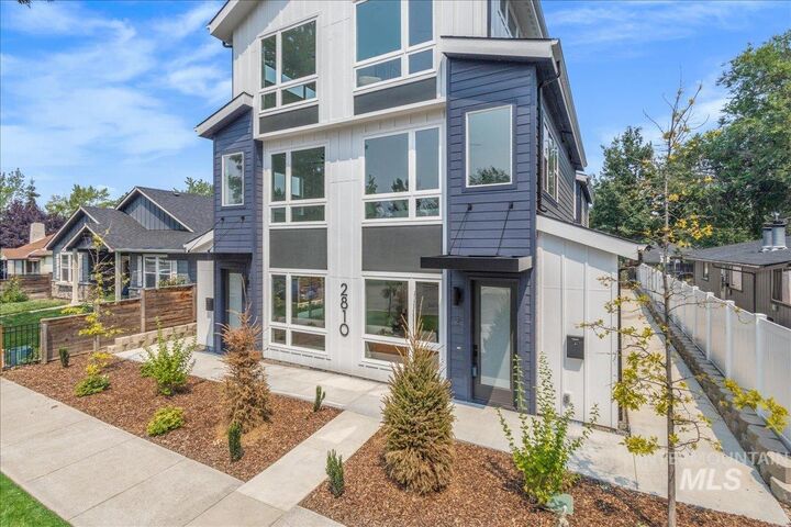 Property Photo:  2810 W Bannock St 2  ID 83702 