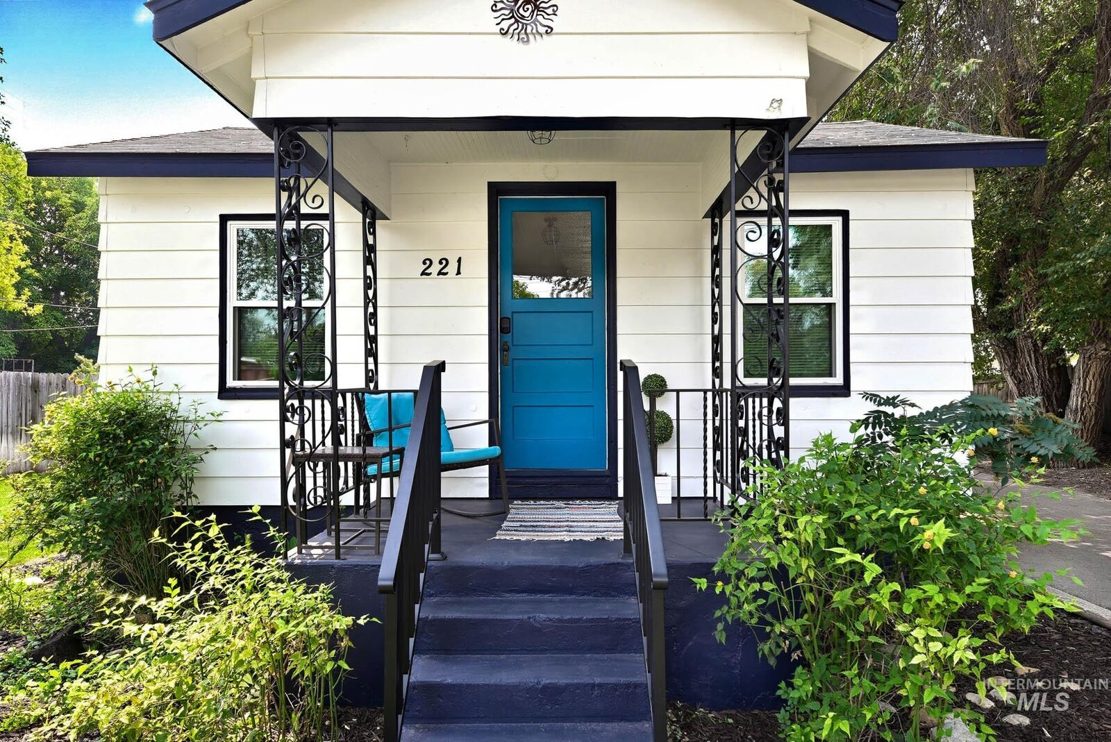 Property Photo:  221 Hudson Avenue  ID 83651 