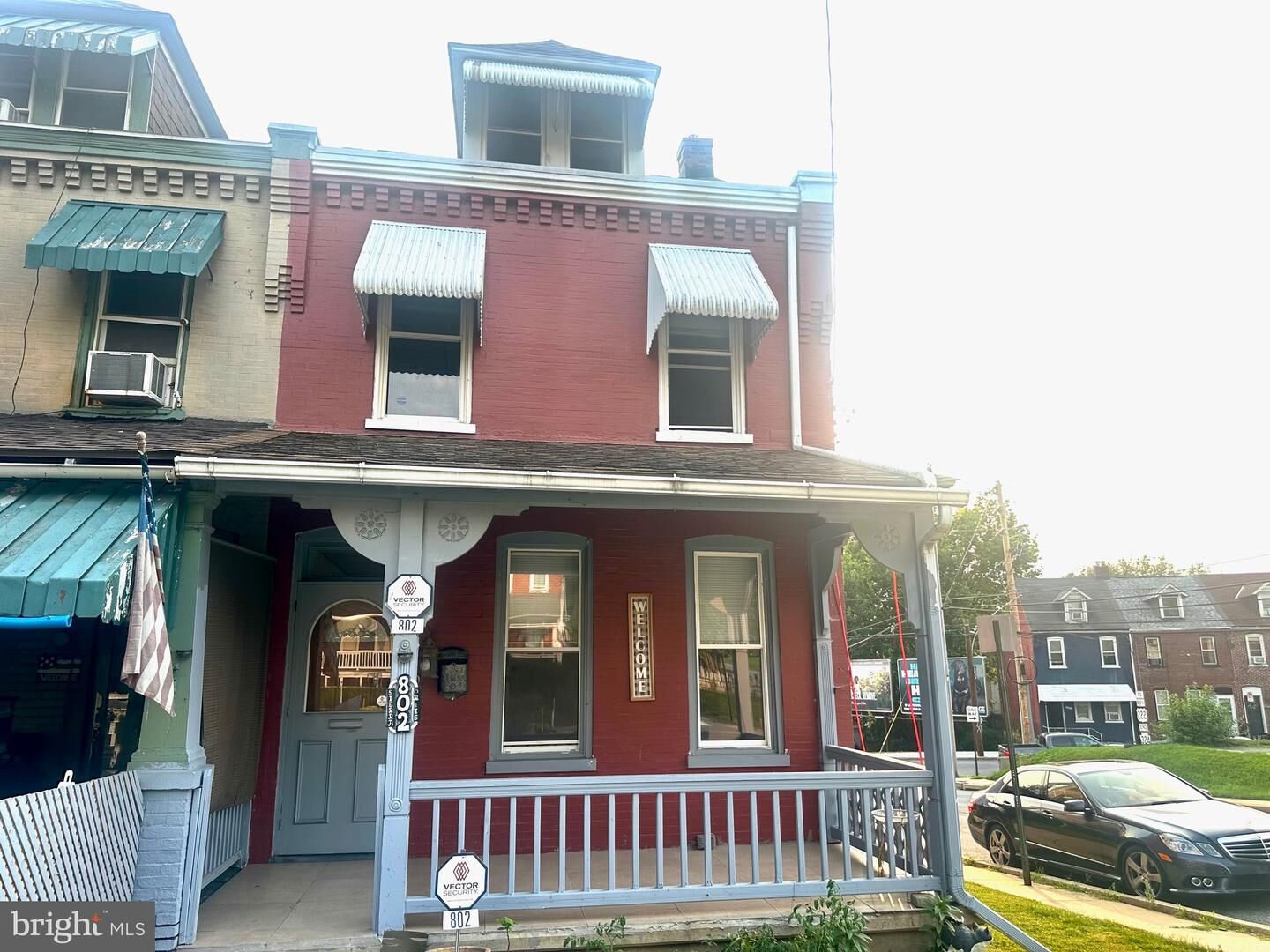 Property Photo: 802 Highland Avenue PA 17603