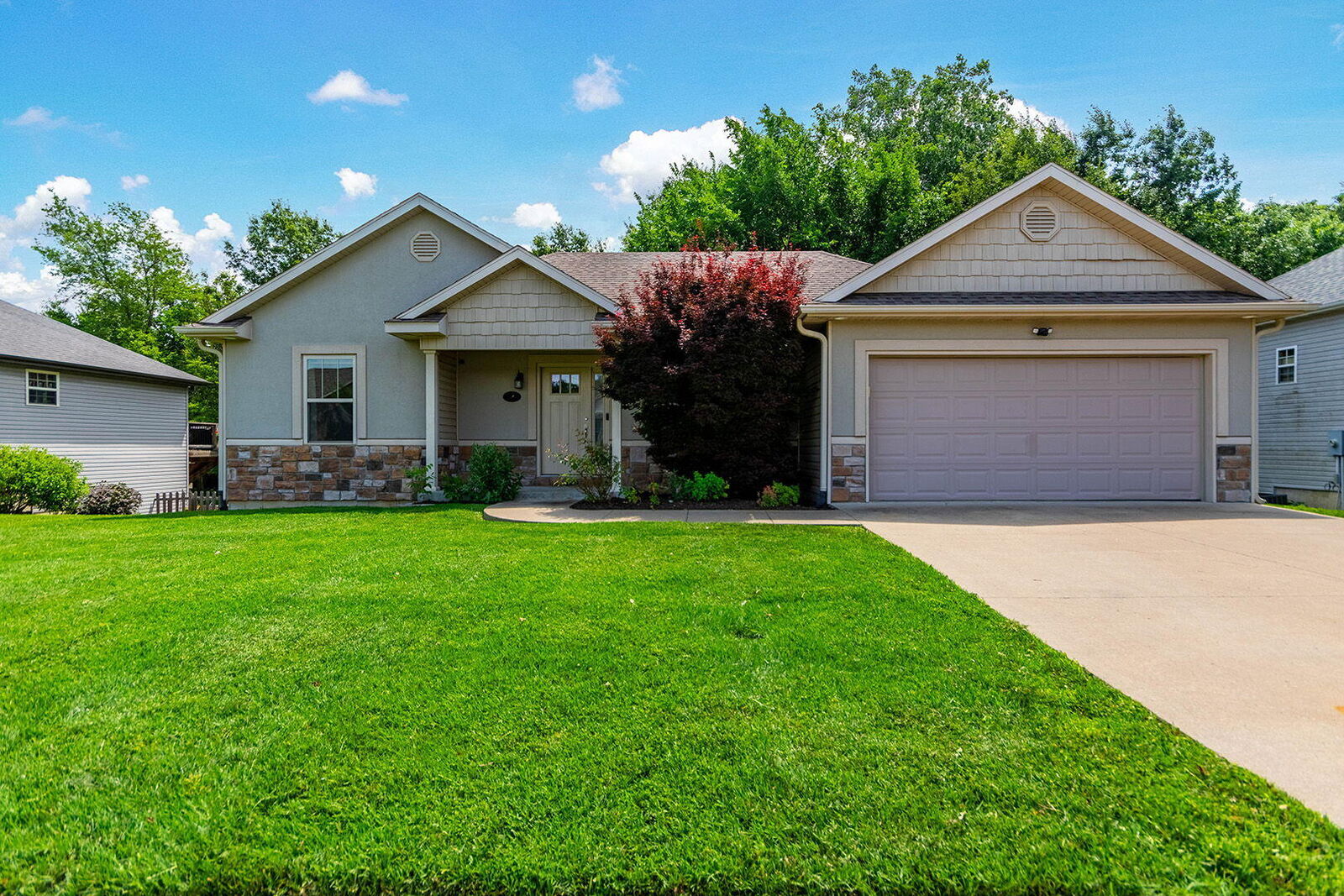 Property Photo:  2600 Quartz Ln  MO 65202 