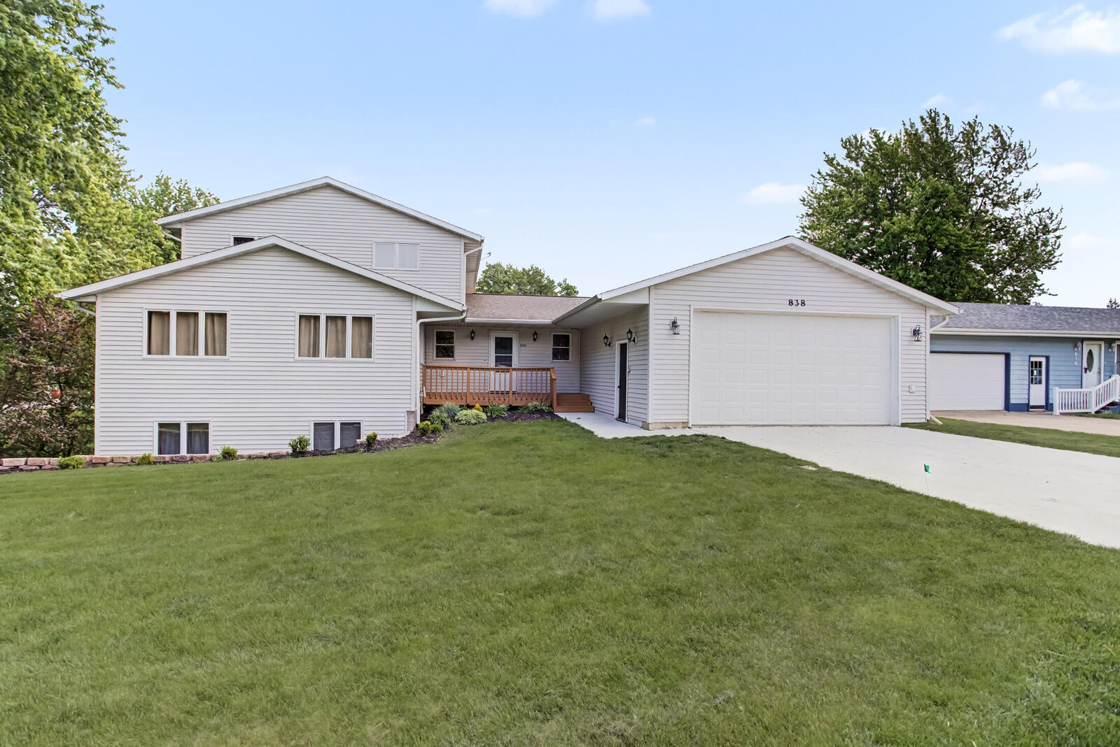 Property Photo: 838 3rd Street IA 50130