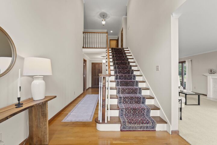 Property Photo: 2227 Ashbury Close OH 43065