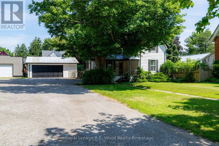 Property Photo: 311 Talbot Street East ON N5H 1H8