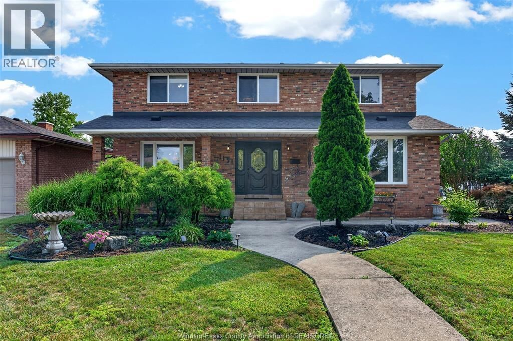 Property Photo: 1154 Heritage ON N9H 2C2
