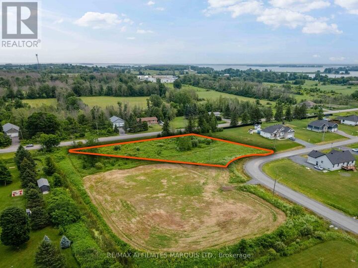 Property Photo:  0000 James Crescent  ON K0C 2E0 