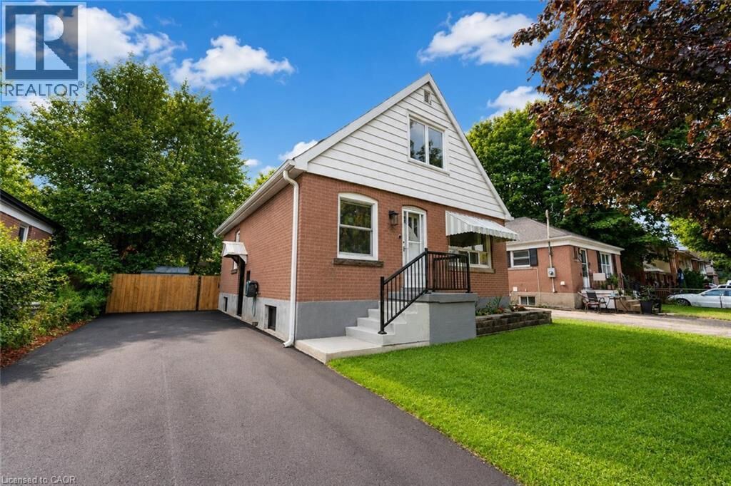 Property Photo:  365 East 22nd Street  ON L8V 2W3 