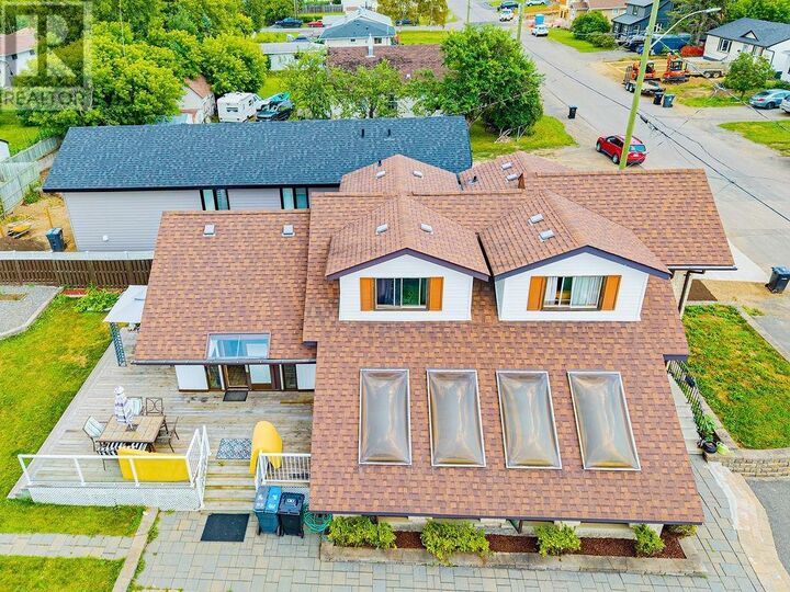 Property Photo: 88 Carl Ave. ON P7B 4Z5