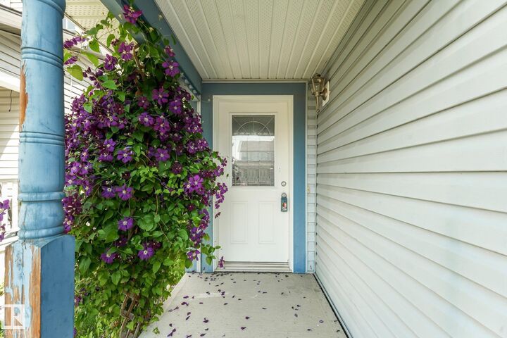 Property Photo: 14072 151 Avenue NW AB T6V 1V1