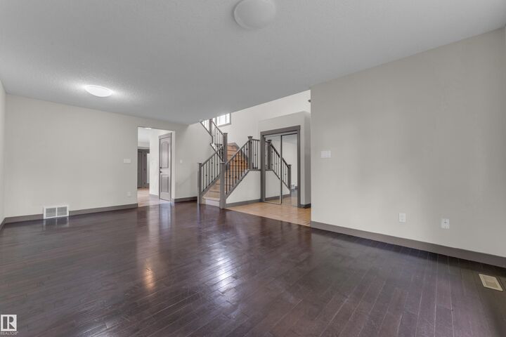 Property Photo:  11817 37 Street NW  AB T5W 2B7 