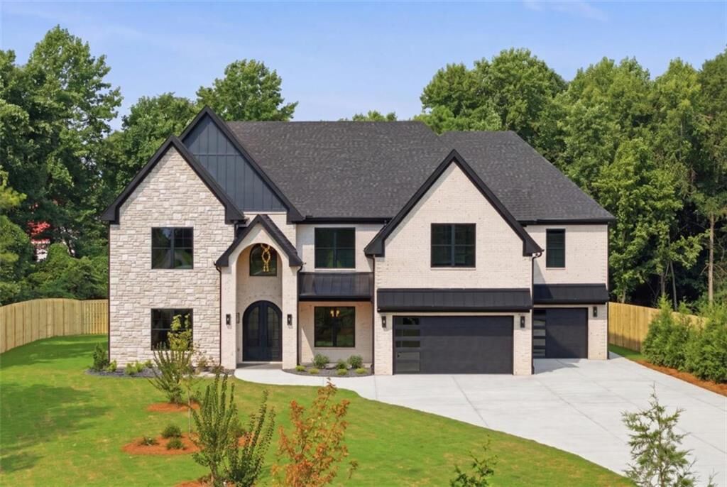 Property Photo: 3275 Smithtown Road GA 30024