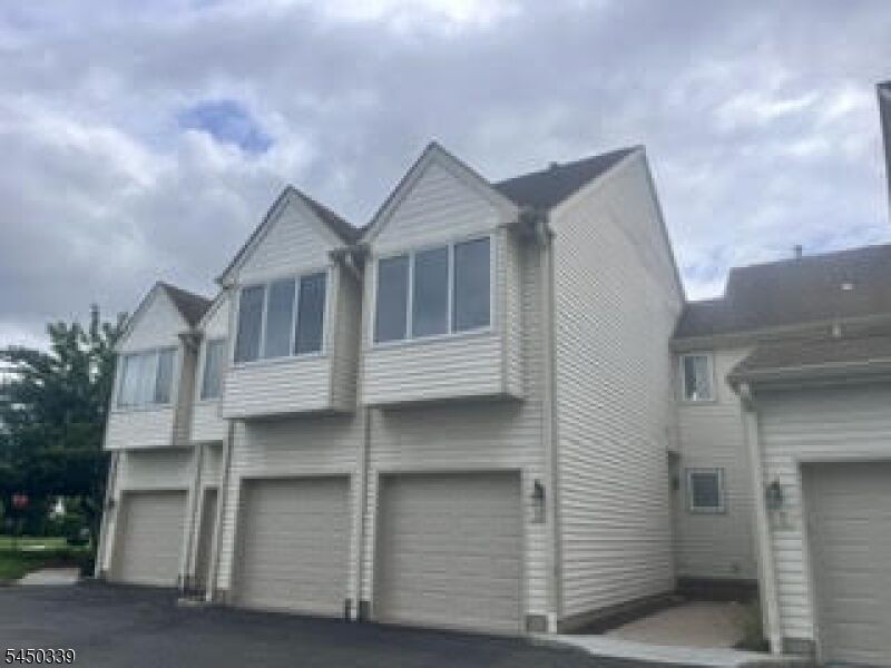 Property Photo:  16 Franklin Ct 16  NJ 07045 