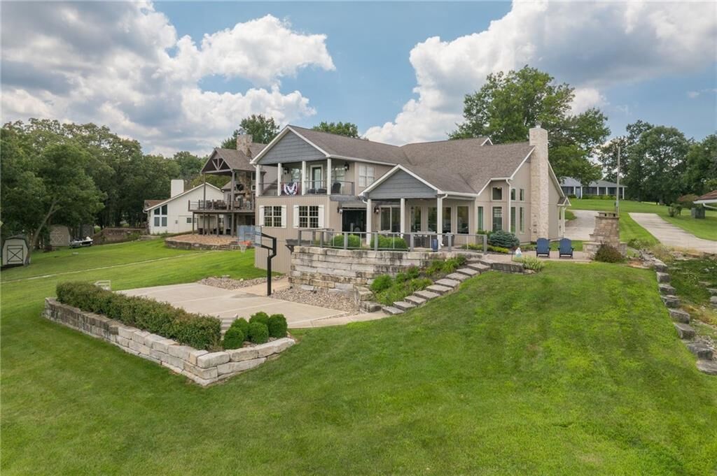 Property Photo:  560 Lake Viking Terrace  MO 64640 