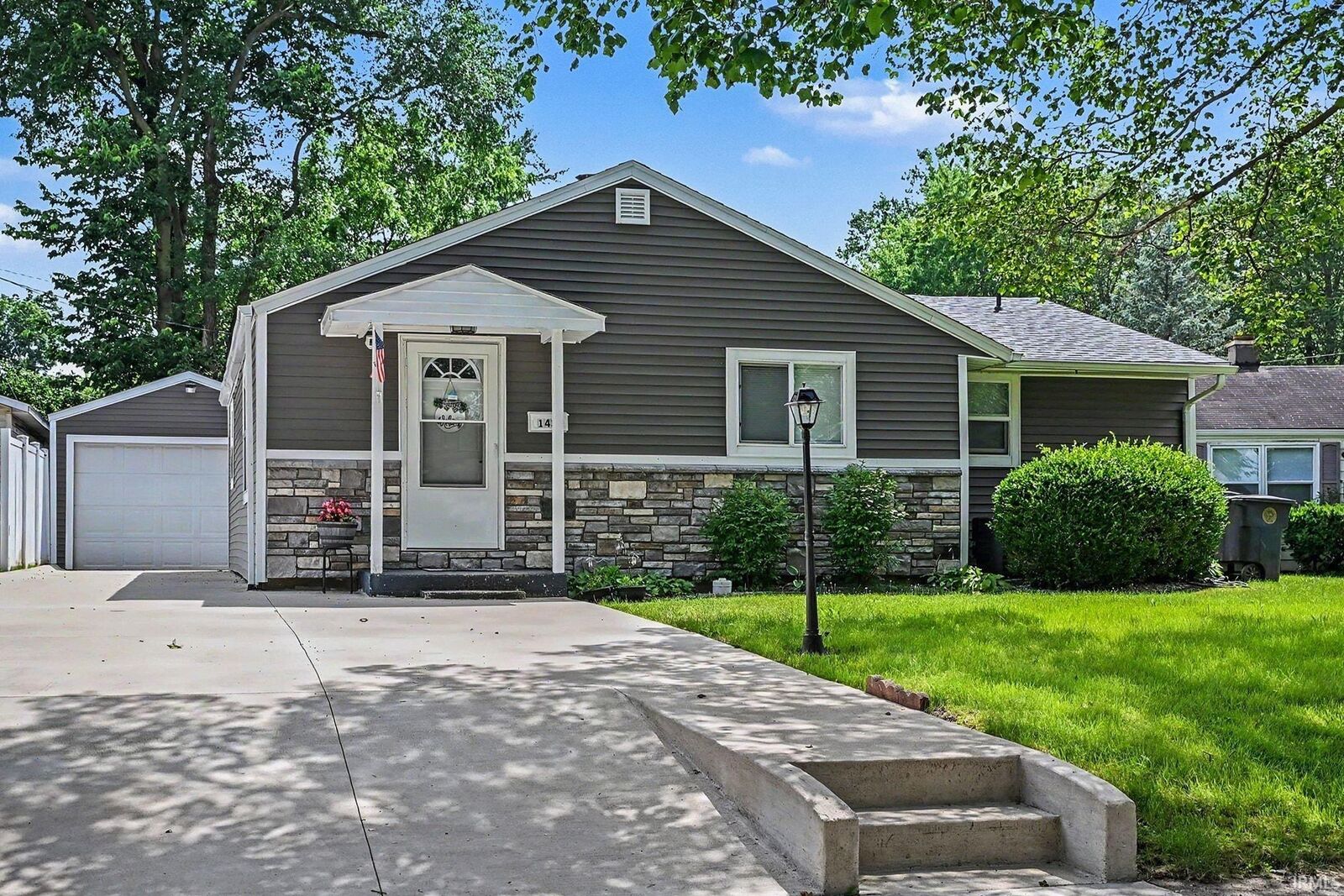 Property Photo: 1420 Joyce Drive IN 46616-2132