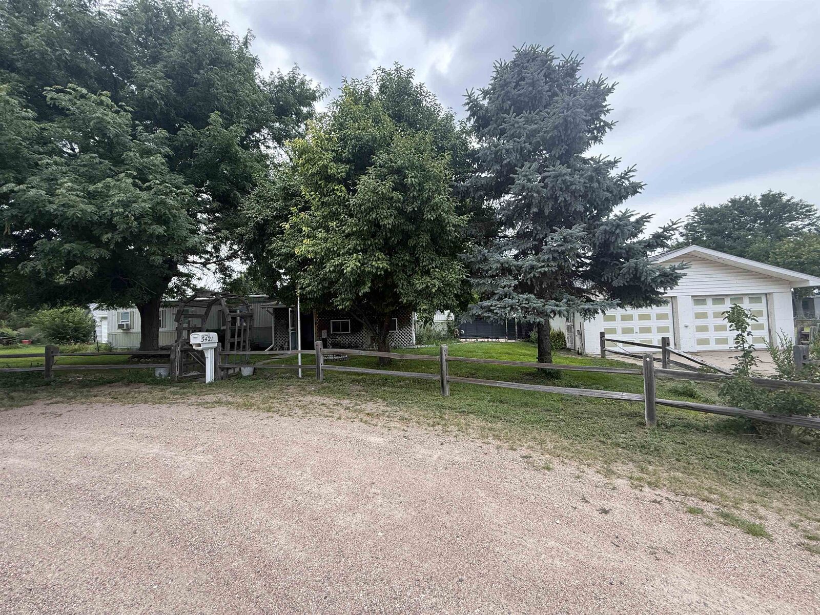 Property Photo:  3421 Dodge Court  NE 69101 