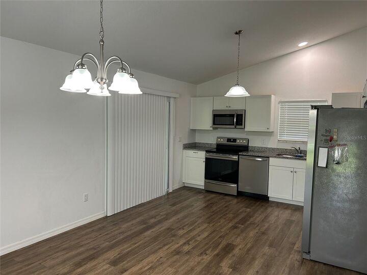 Property Photo:  124 Cherry Avenue  FL 34450 