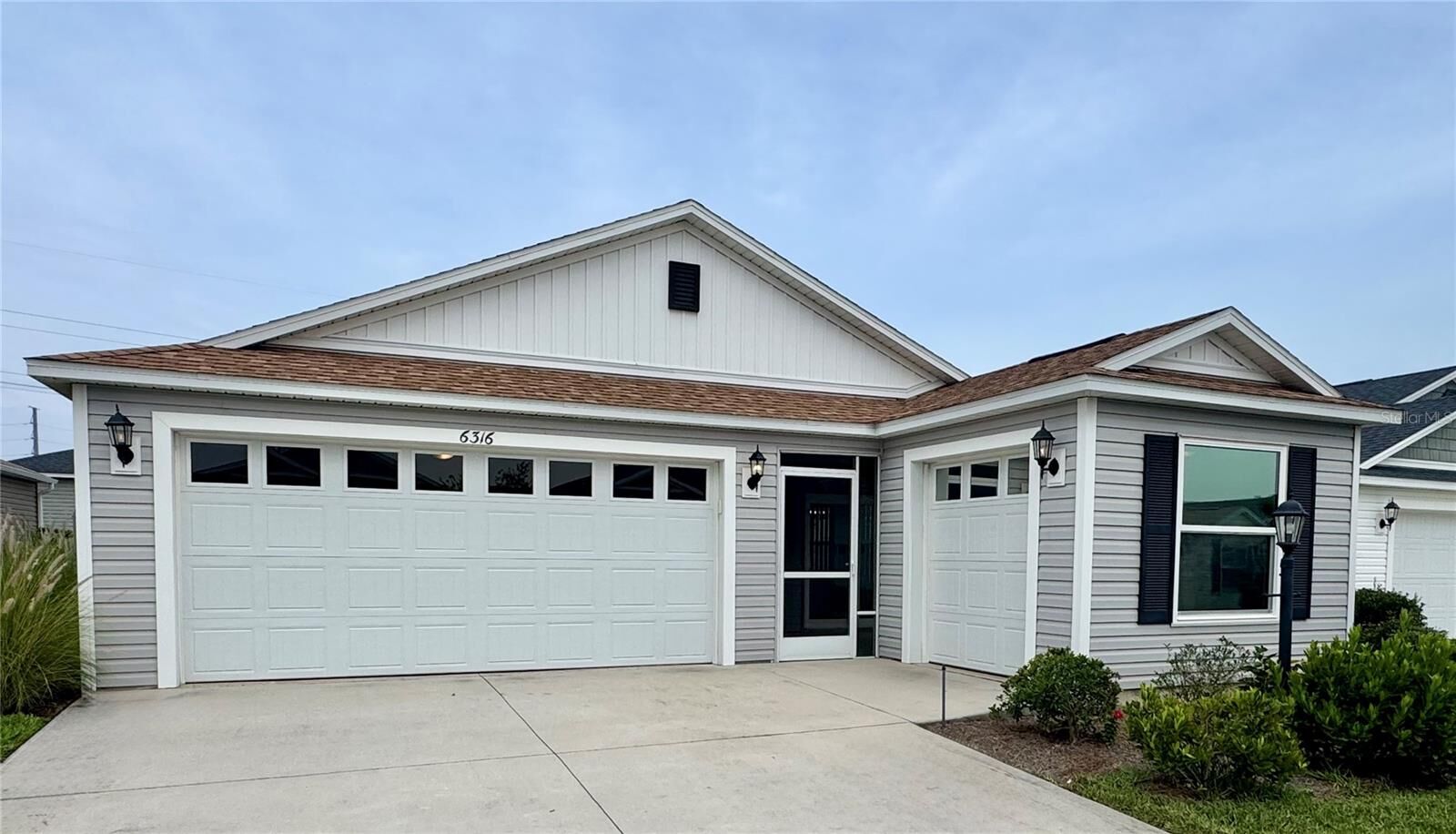 Property Photo:  6316 Whittle Court  FL 32163 