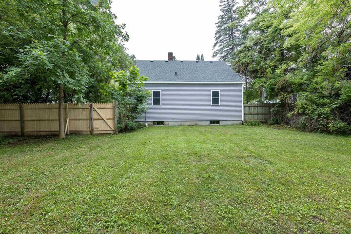 Property Photo: 2116 Mackinaw Street MI 48602