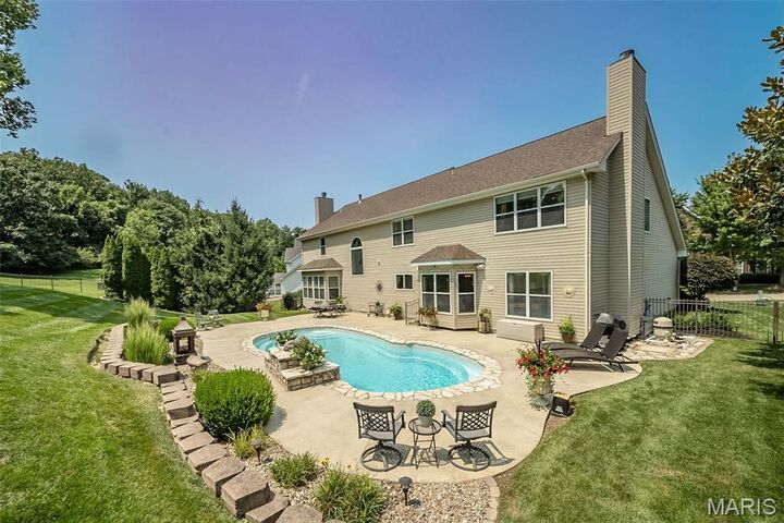 Property Photo:  1671 Whispering Hollow Court  MO 63038 