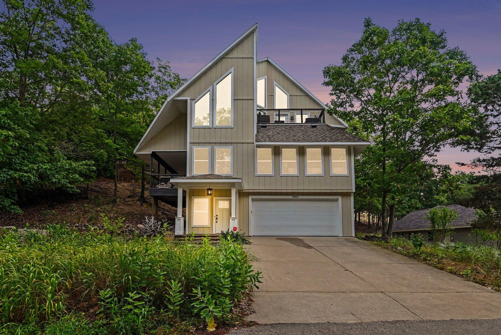 Property Photo: 18882 Piney Point Drive MI 49456