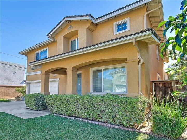 Property Photo:  11140 Bridgepoint Court  CA 92505 