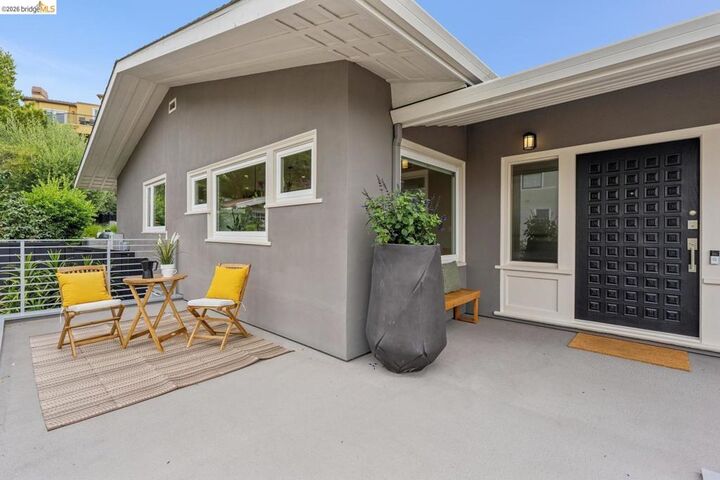 Property Photo: 5224 Golden Gate Ave CA 94618