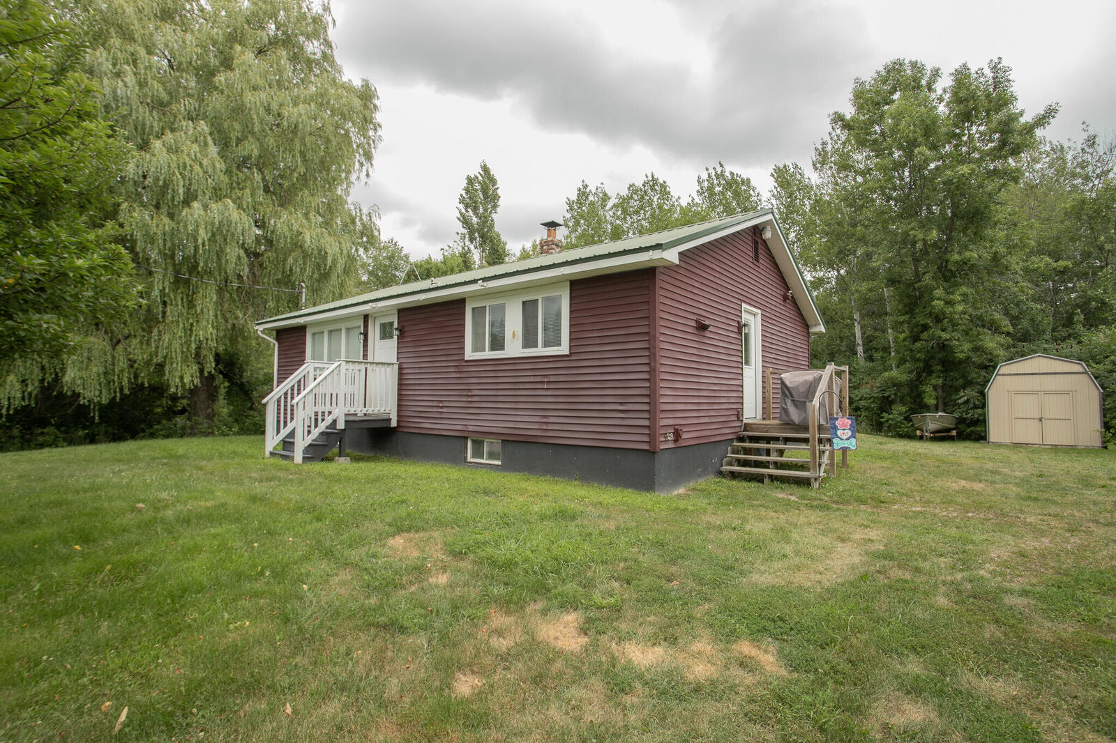 Property Photo:  19 North Street  ME 04493 