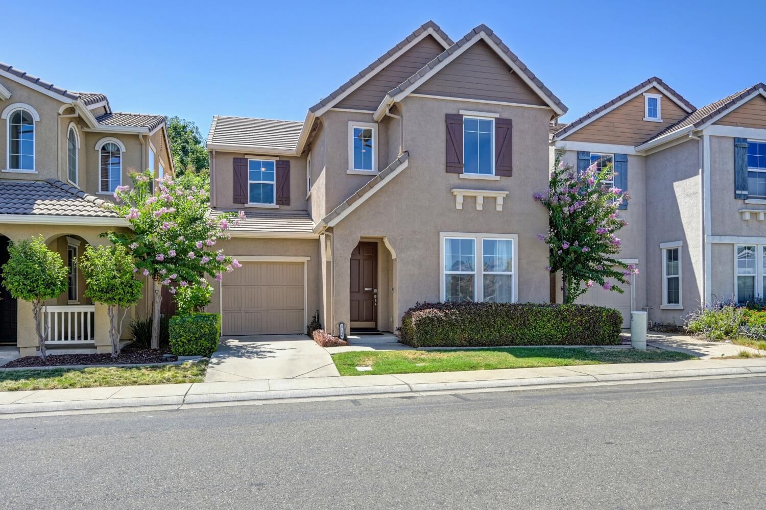 Property Photo: 3146 Lea Sterling Way CA 95670