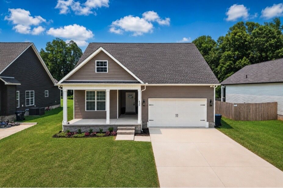 Property Photo:  435 Colvert Lake Rd  TN 37166 