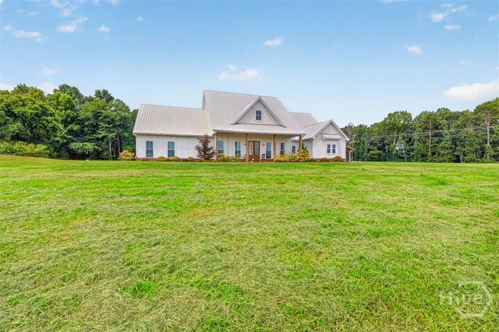Property Photo: 1475 Storey Lane GA 30549