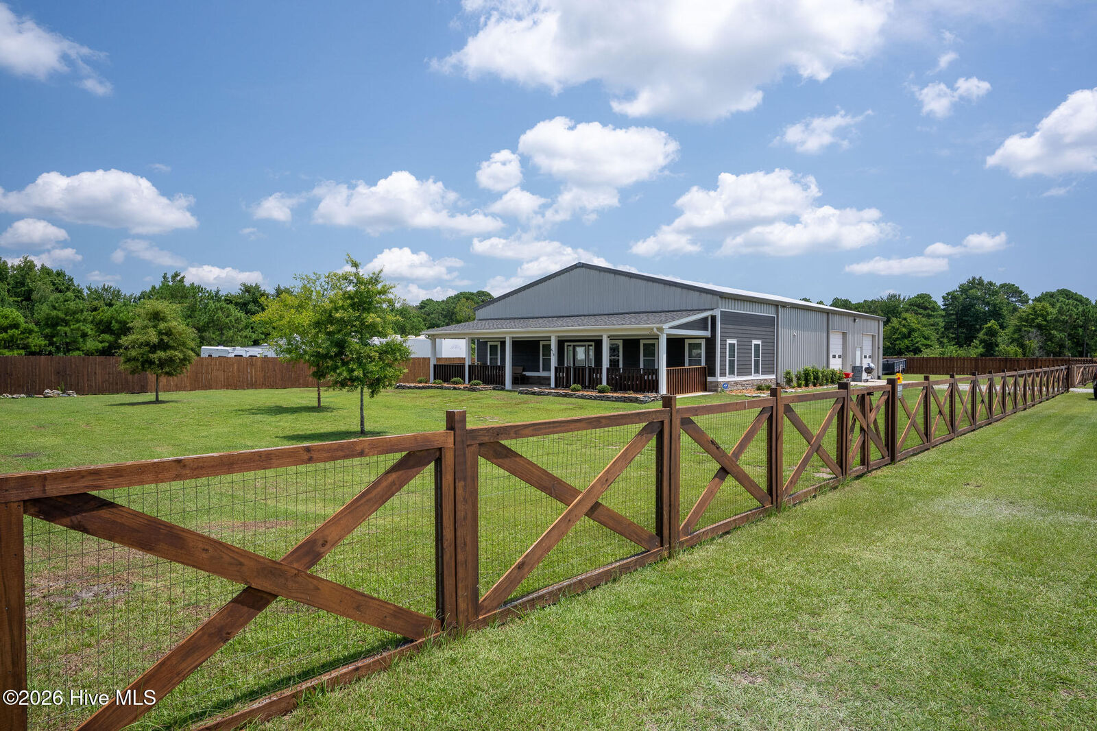 Property Photo: 618 Hwy 17 N NC 28445