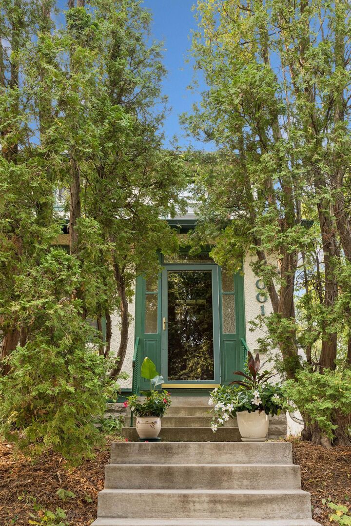 Property Photo:  3001 W 47th Street  MN 55410 