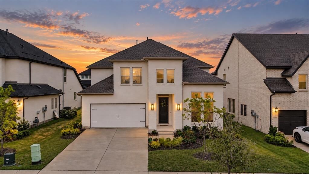 Property Photo: 4101 Kestrel Street TX 75078