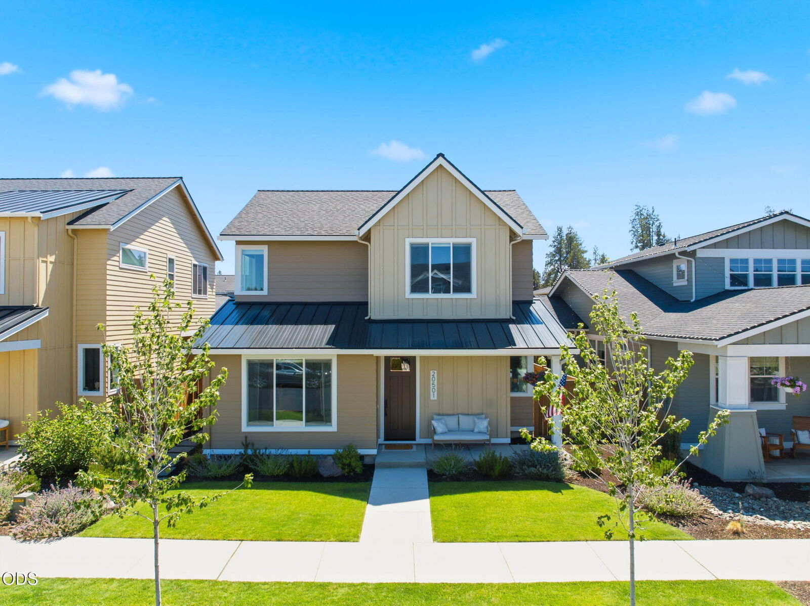 Property Photo:  20501 Aberdeen Drive  OR 97702 