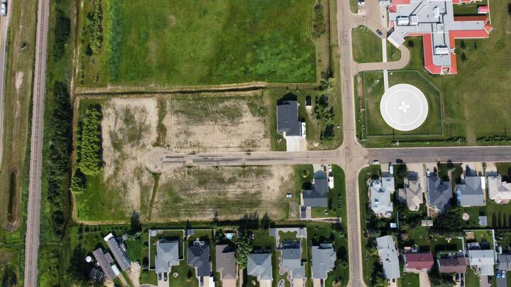 Property Photo:  Lot 10 59 Street  AB T0B 1A0 