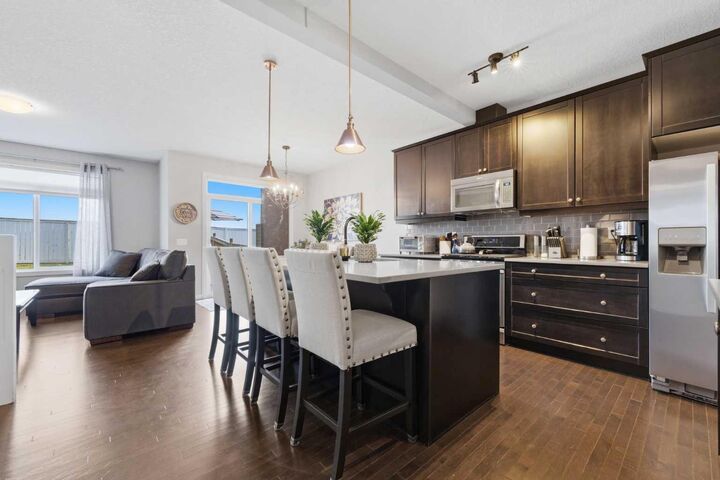Property Photo:  406 River Heights Crescent  AB T4C 0T9 