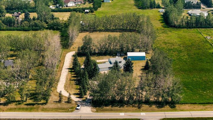Property Photo: 263226 Range Road 293 AB T4A 0N3