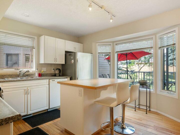 Property Photo: 81 Prominence View SW AB T3H 3M8