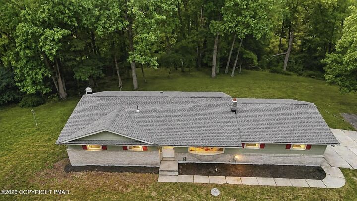 Property Photo:  203 Ruth Street  PA 18351 