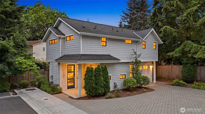 Property Photo: 11505 112th Court NE WA 98033