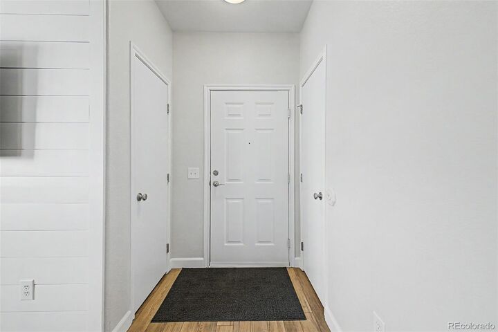 Property Photo:  6005 Castlegate Drive B22  CO 80108 