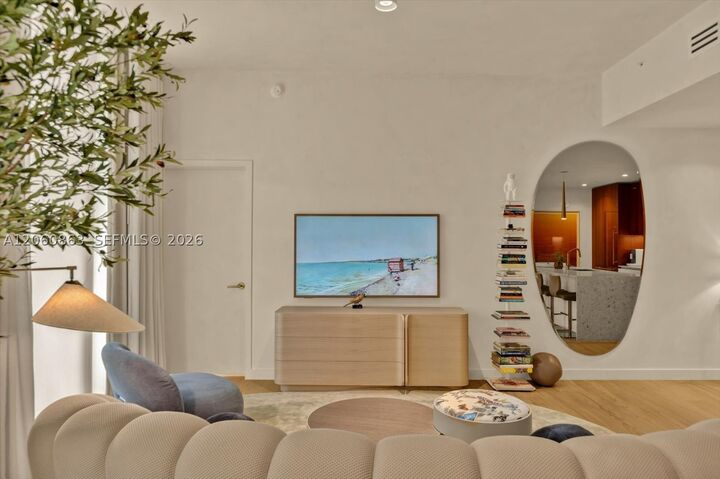 Property Photo: 2678 Tigertail Ave 313 FL 33133