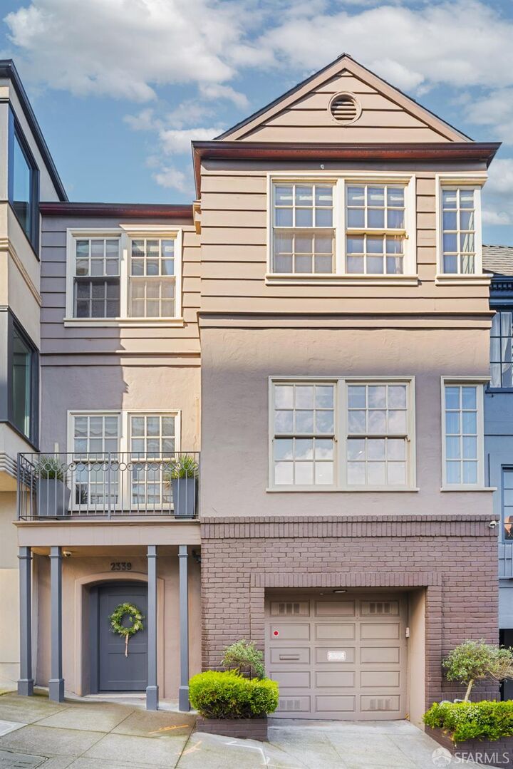 Property Photo: 2339 Laguna Street CA 94115