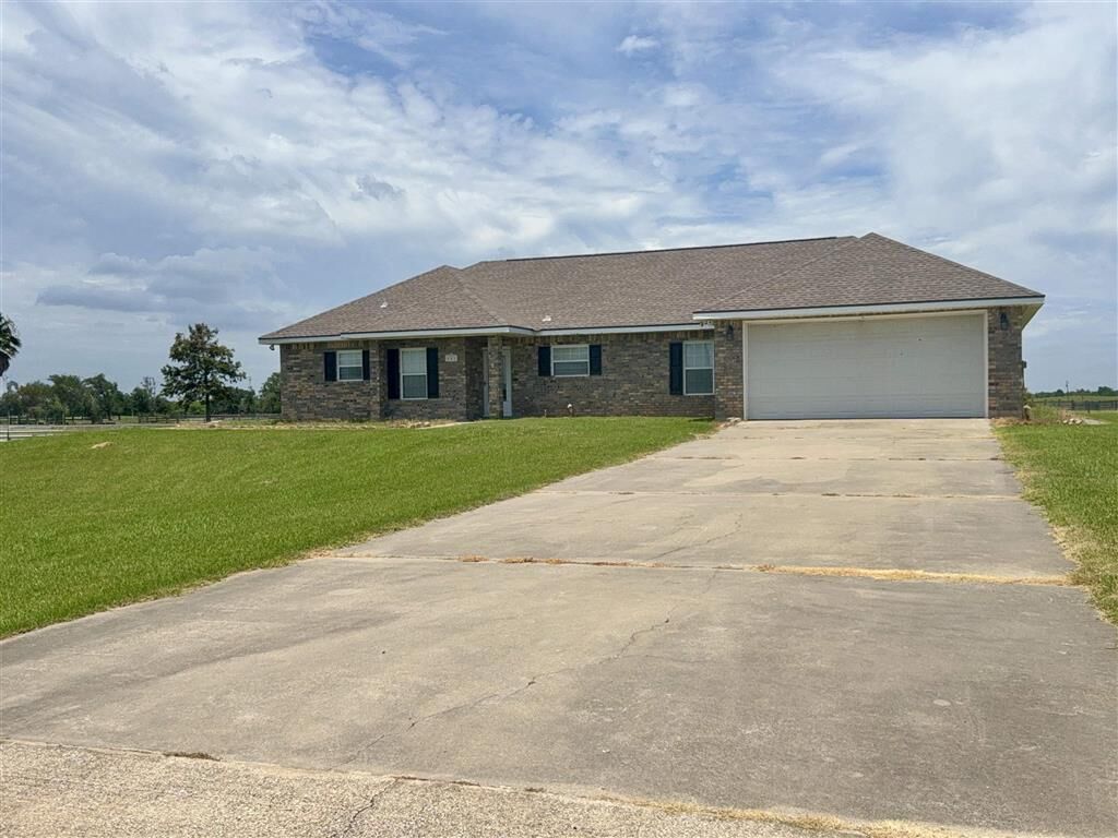 Property Photo:  111 Gulfway Dr Drive  LA 70645 