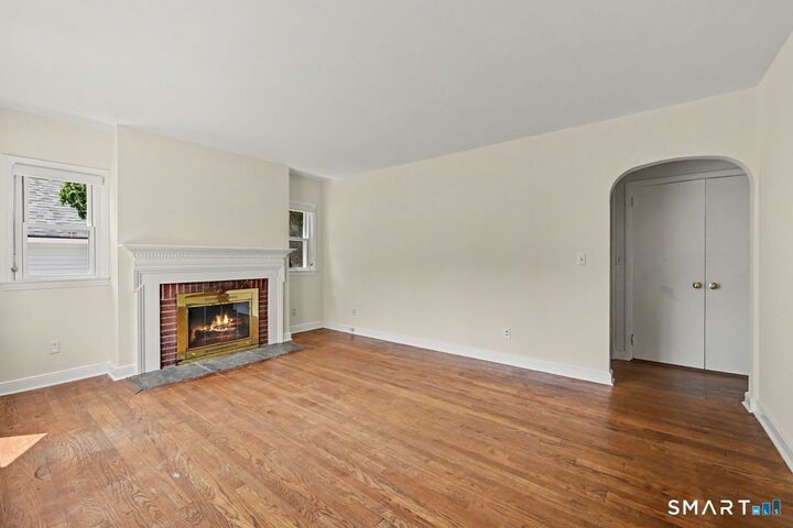 Property Photo: 4 Hassake Road CT 06870