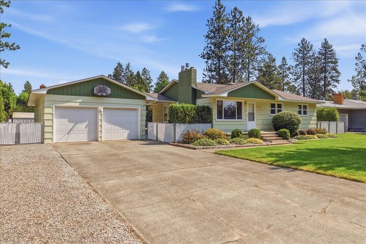 Property Photo: 13121 E Saltese Rd WA 99216