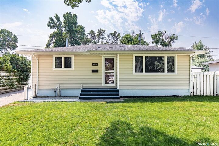 Property Photo: 1131 Currie Crescent SK S6H 5M7