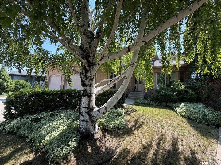 Property Photo:  116 Morrison Drive  SK S3N 4A6 