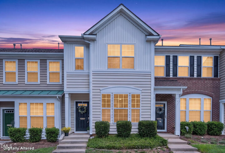 Property Photo: 5316 Crescentview Parkway NC 27606
