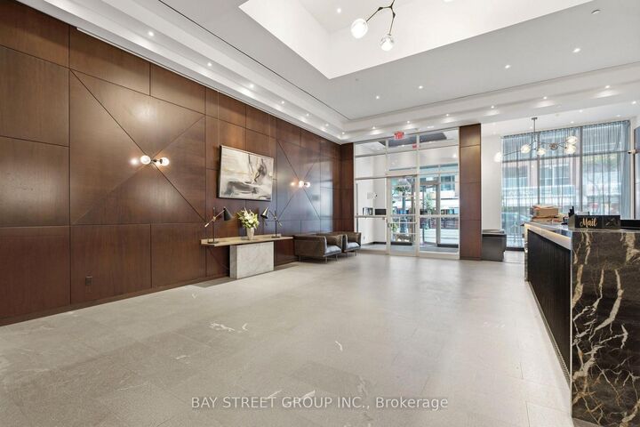 Property Photo: 36 Blue Jays Way 925 ON M5V 3T3