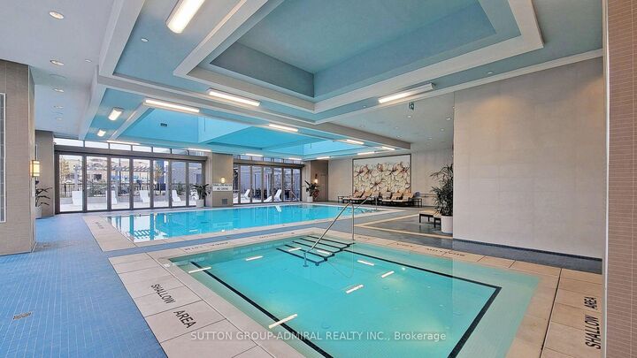Property Photo: 10 Gatineau Drive 913 ON L4J 0L2